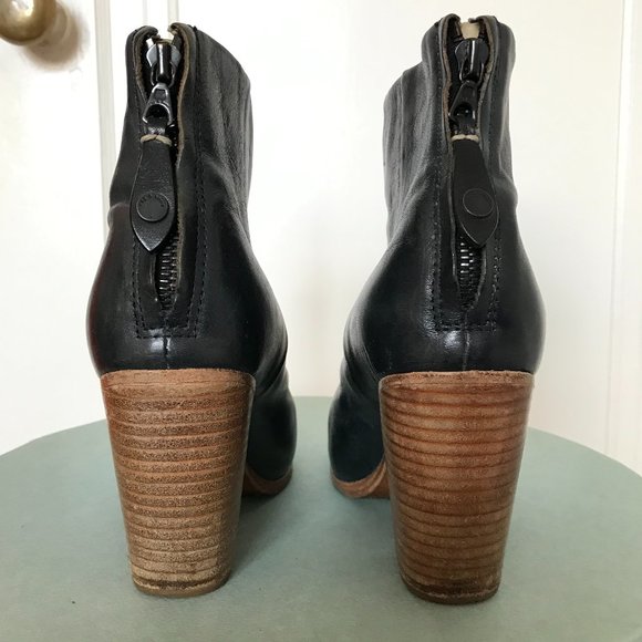 Rag and Bone Classic Newbury Leather Ankle Boot - Picture 6 of 8